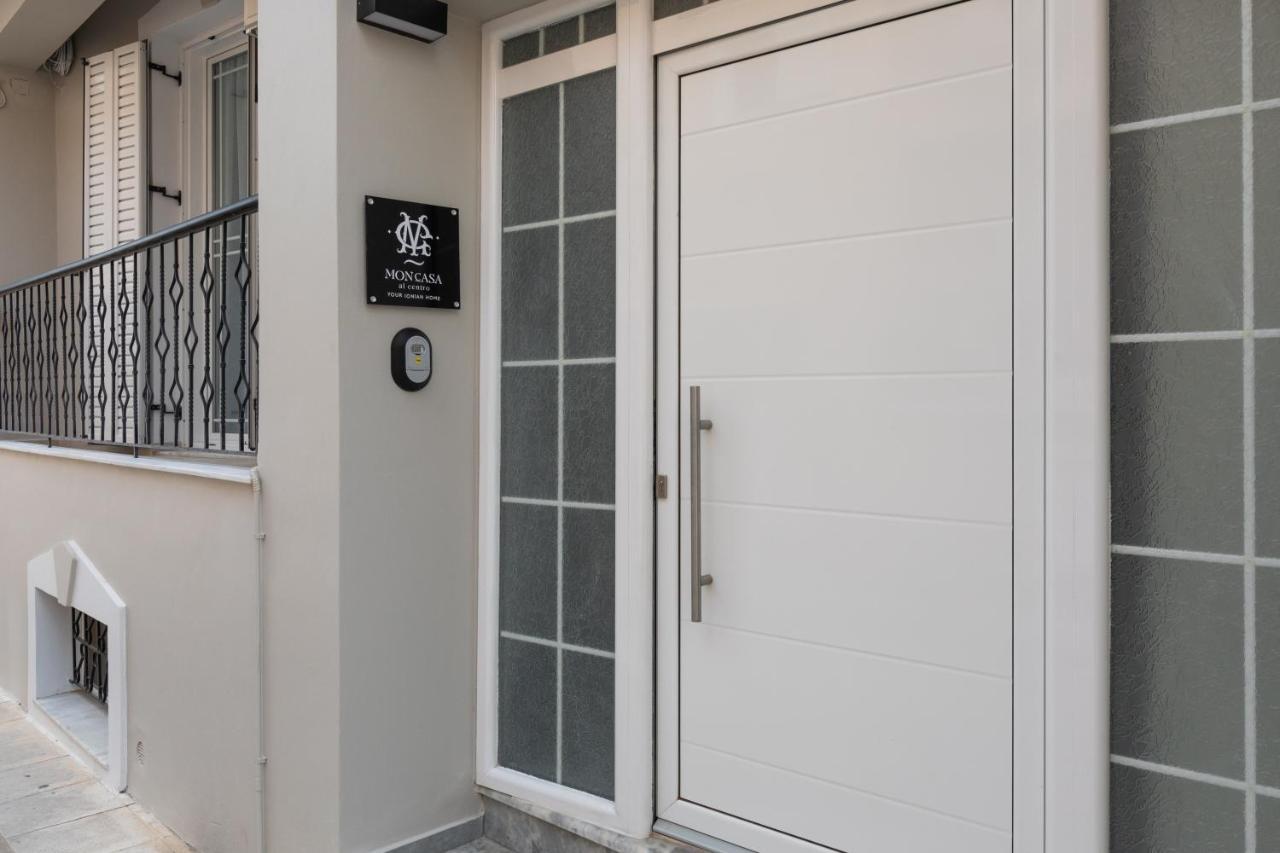 Villa Moncasa Al centro Lixouri Exterior foto